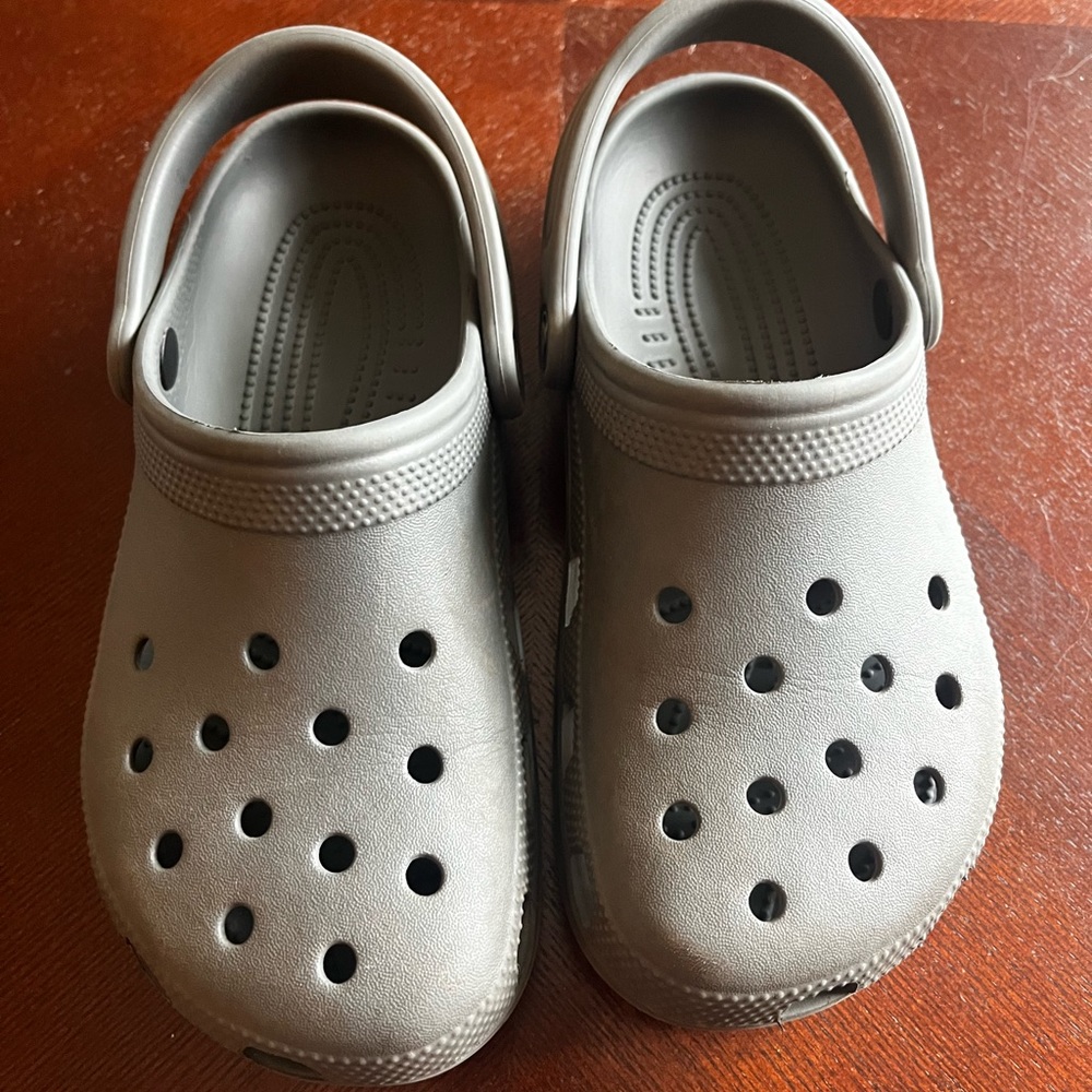Crocs- very gently used